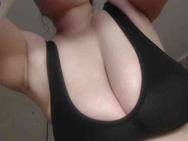 striptease porn Naturalmoommy