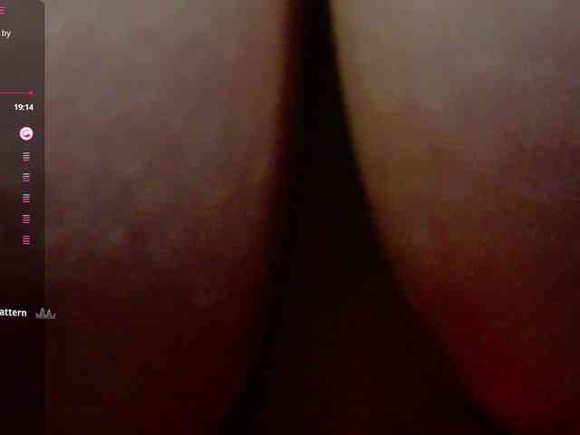 naturalmoommy webcam