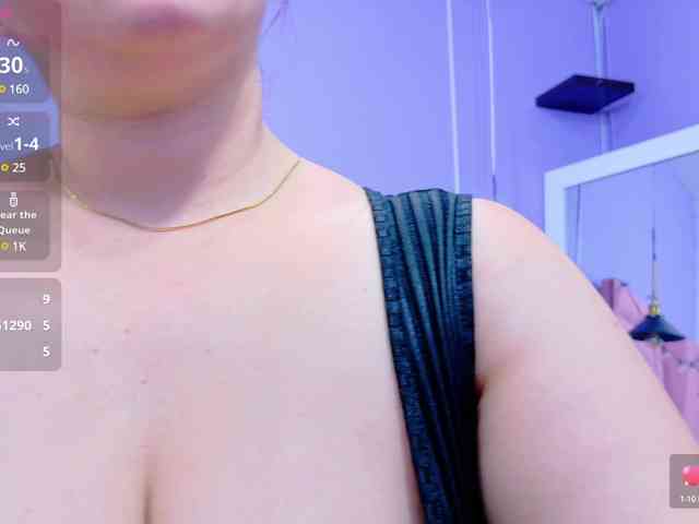 naturalmoommy webcam