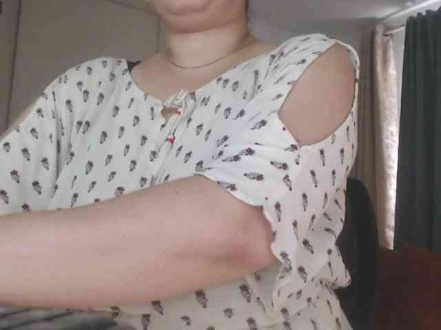 naturalmoommy webcam