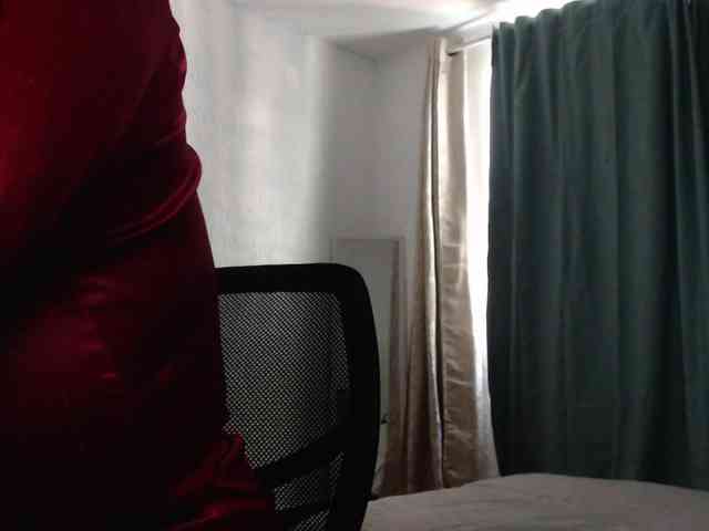 naturalmoommy webcam