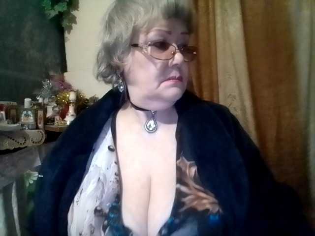 lelaniy's BongaCams show and profile