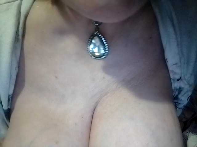 lelaniy's BongaCams show and profile