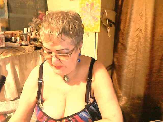 lelaniy webcam