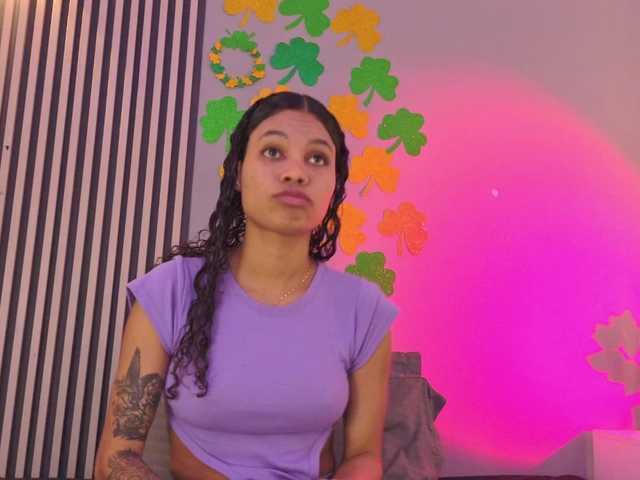 GysellHanson's BongaCams show and profile