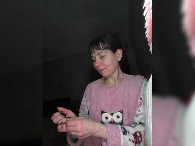 caroliiine's BongaCams show and profile