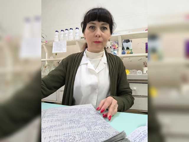 caroliiine cam belle