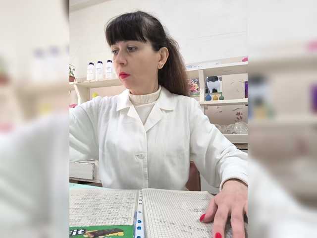 caroliiine's BongaCams show and profile