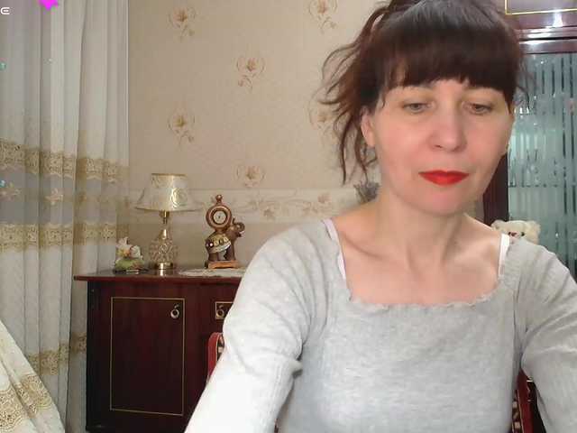 caroliiine's BongaCams show and profile