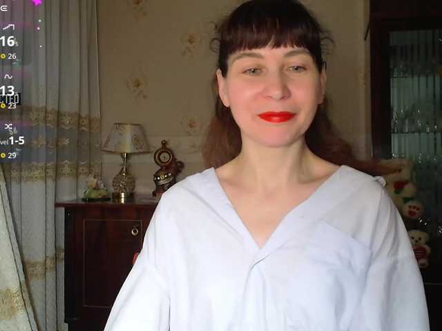 caroliiine's BongaCams show and profile