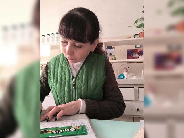 caroliiine's BongaCams show and profile