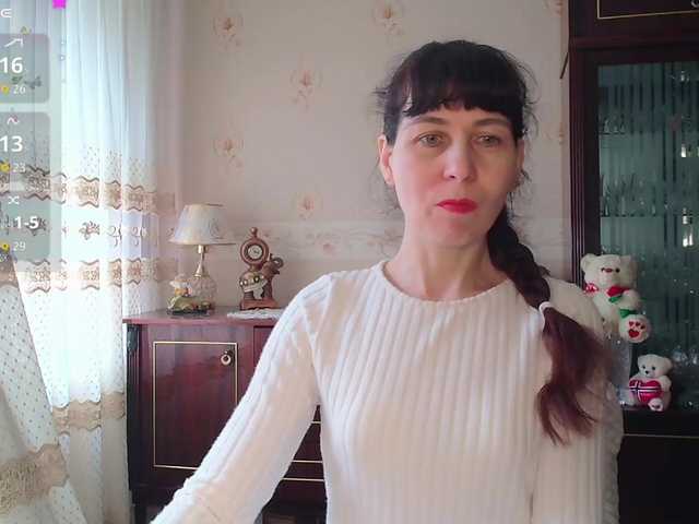 caroliiine's BongaCams show and profile