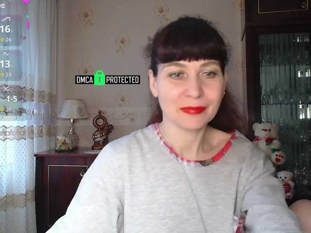 caroliiine's BongaCams show and profile