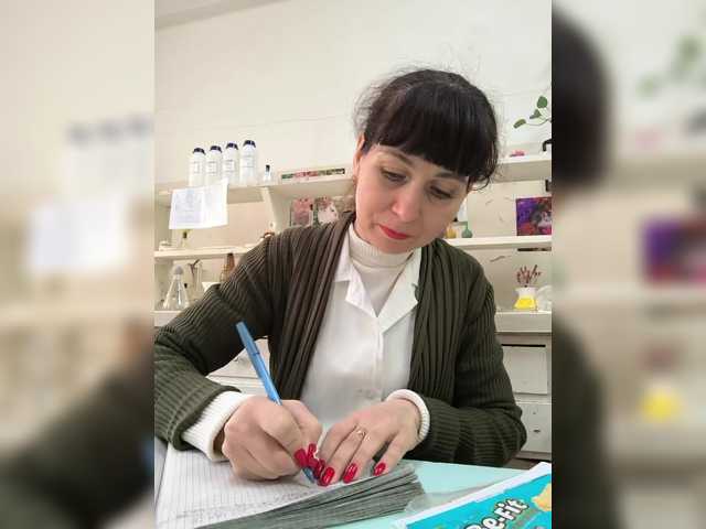 caroliiine's BongaCams show and profile