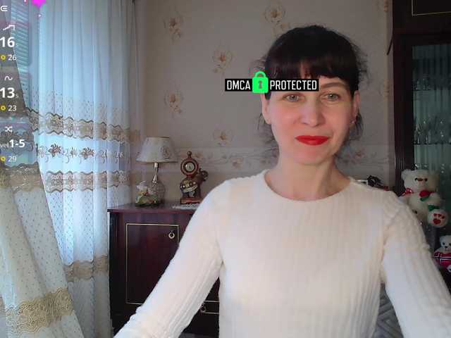 caroliiine's BongaCams show and profile