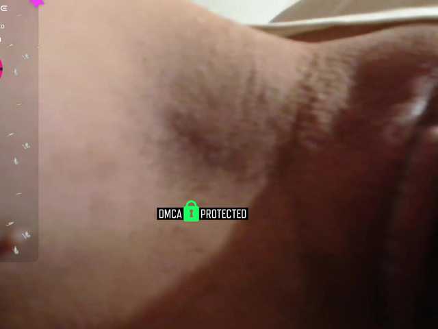 caroliiine's BongaCams show and profile