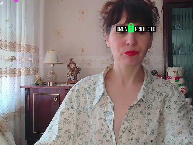 caroliiine cam belle