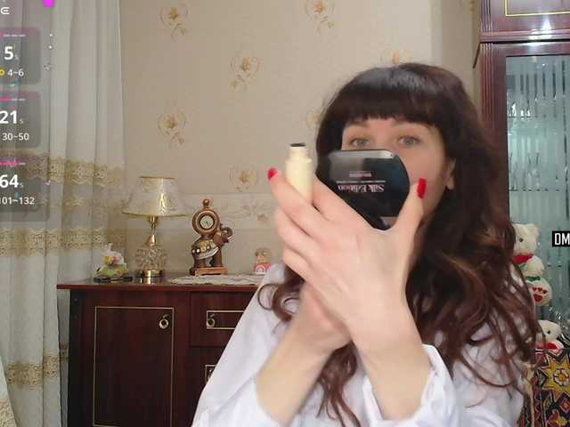 caroliiine's BongaCams show and profile