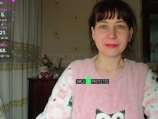 caroliiine's BongaCams show and profile