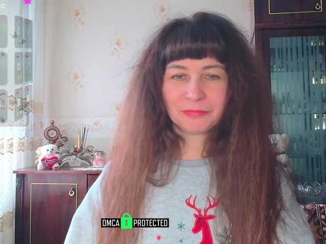 caroliiine's BongaCams show and profile