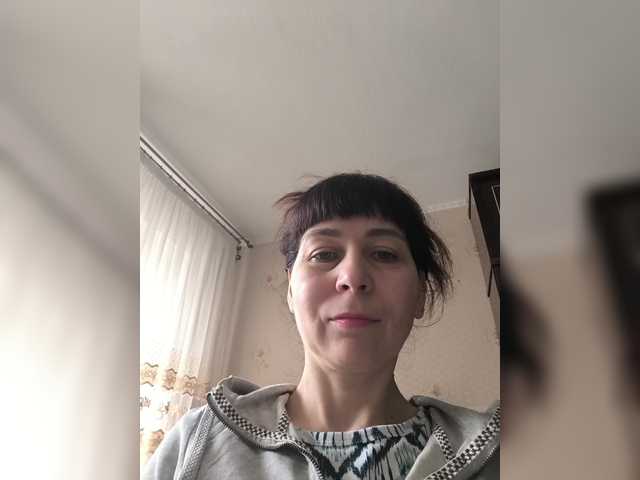 caroliiine's BongaCams show and profile
