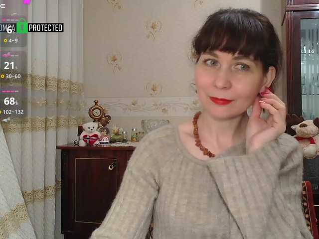 caroliiine's BongaCams show and profile