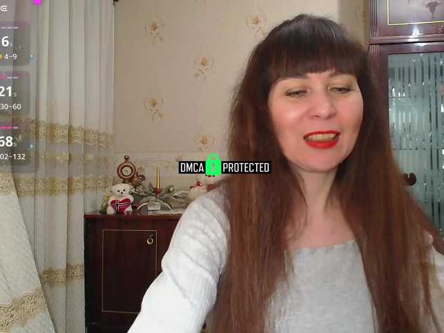 caroliiine's BongaCams show and profile