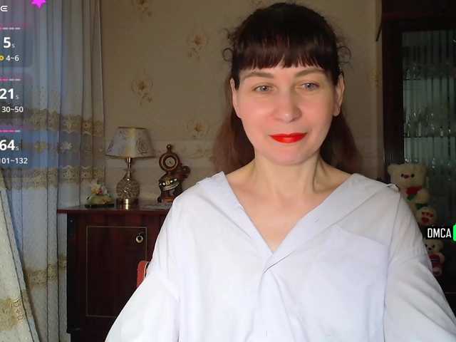 caroliiine's BongaCams show and profile