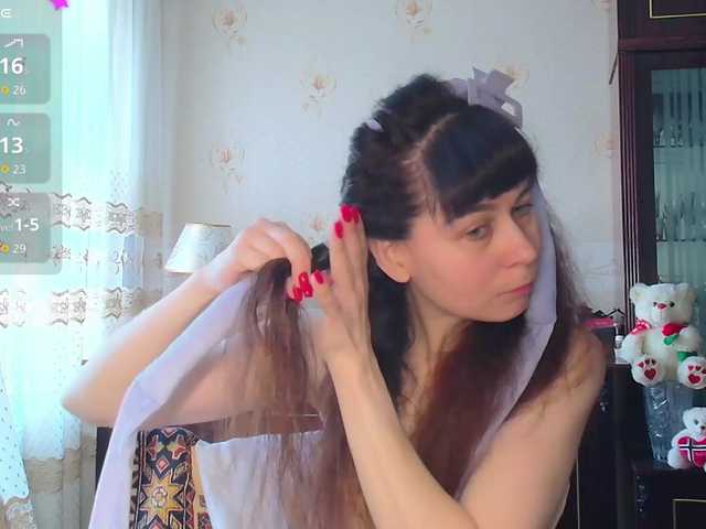 caroliiine's BongaCams show and profile