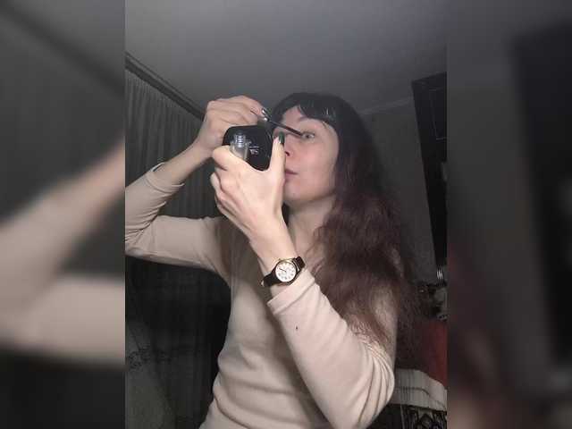 caroliiine from BongaCams