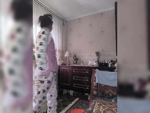 caroliiine from BongaCams is Freechat