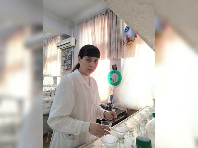 caroliiine from BongaCams is Freechat