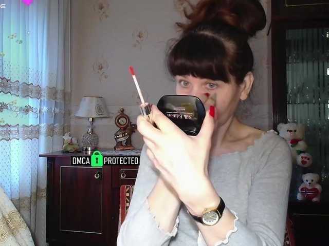 caroliiine's BongaCams show and profile