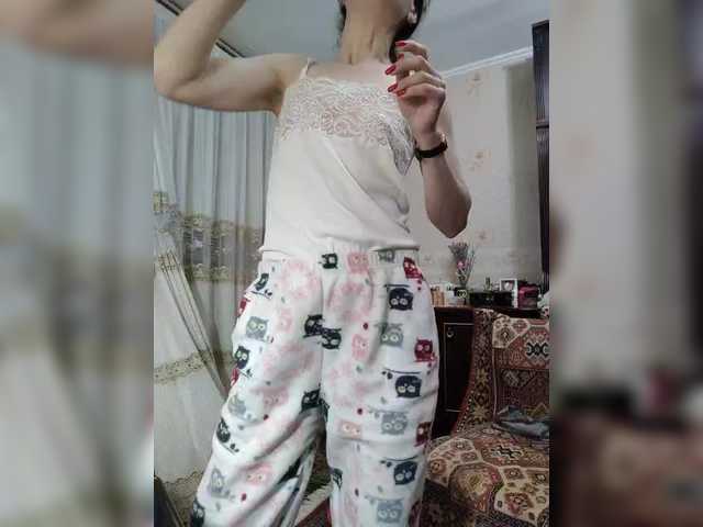 caroliiine from BongaCams is Freechat