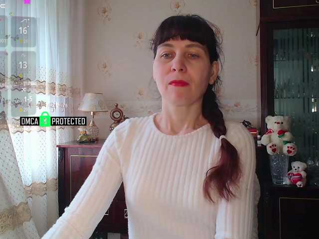 caroliiine's BongaCams show and profile