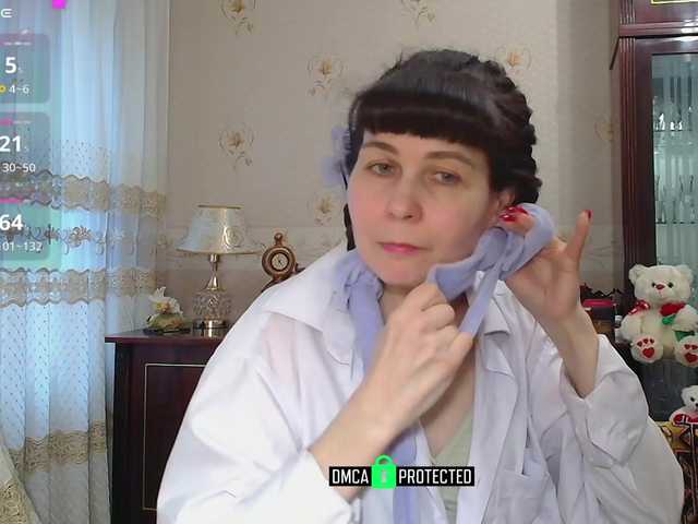 caroliiine's BongaCams show and profile