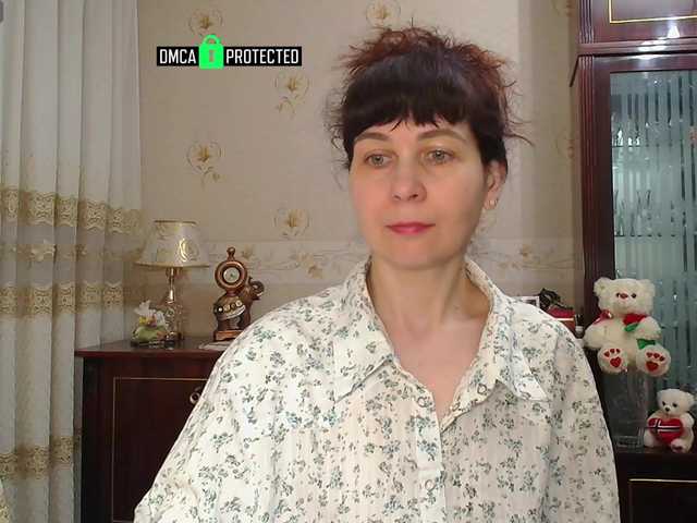 caroliiine's BongaCams show and profile