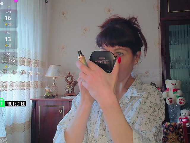 caroliiine's BongaCams show and profile