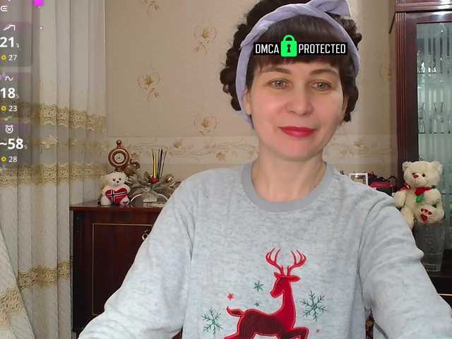 caroliiine's BongaCams show and profile