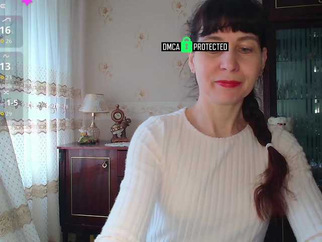 caroliiine's BongaCams show and profile