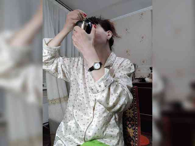 caroliiine webcam