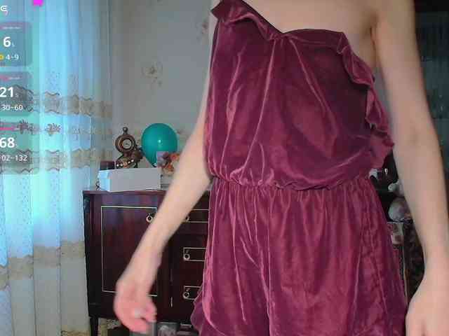 caroliiine webcam