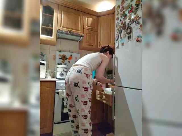 caroliiine Live Webcam on BongaCams