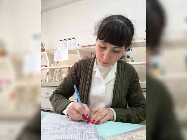 caroliiine Live Webcam on BongaCams