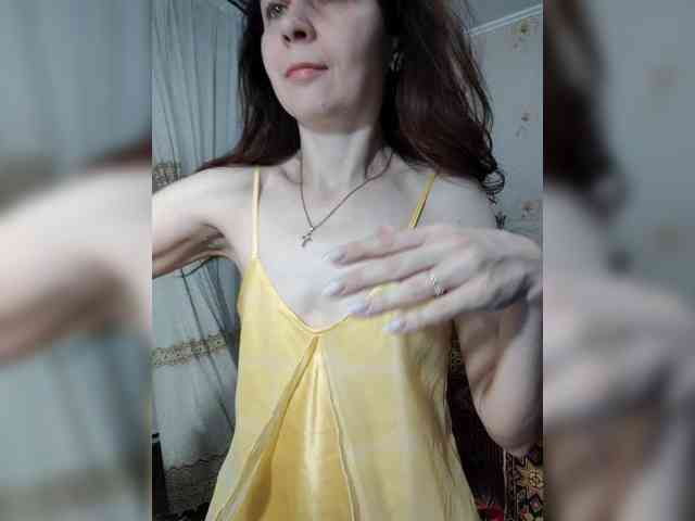 adult live cam Caroliiine