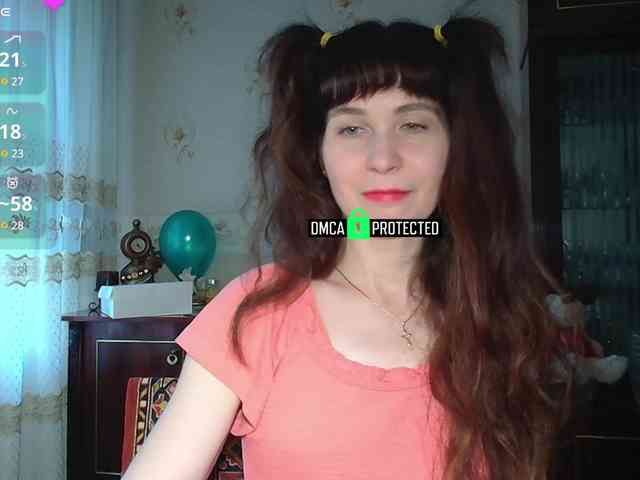 caroliiine webcam