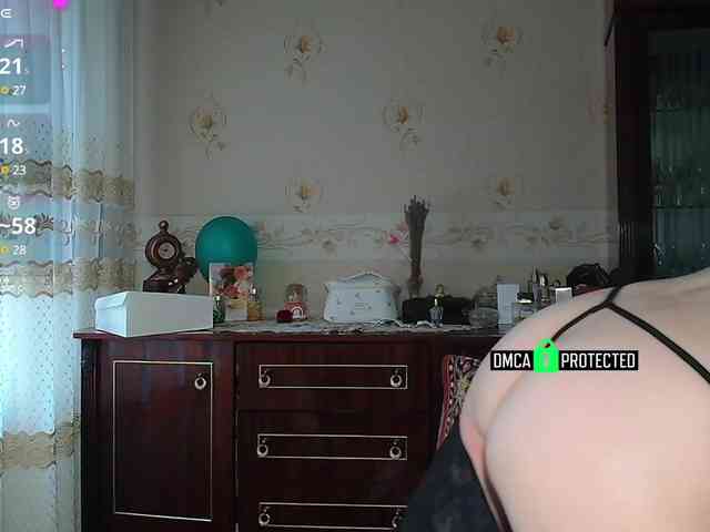 caroliiine webcam