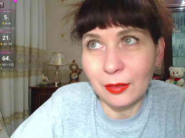 caroliiine Live Webcam on BongaCams