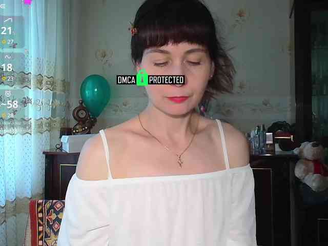 caroliiine webcam