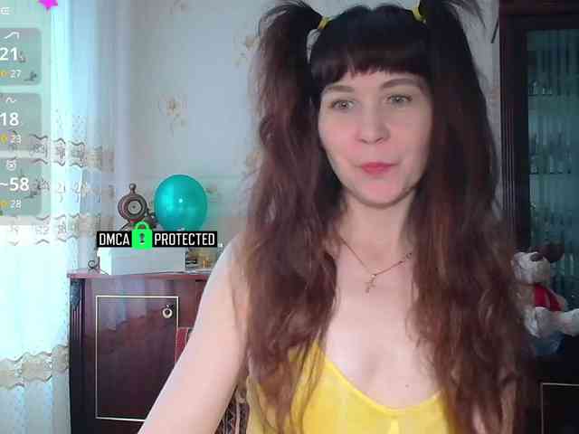 caroliiine webcam
